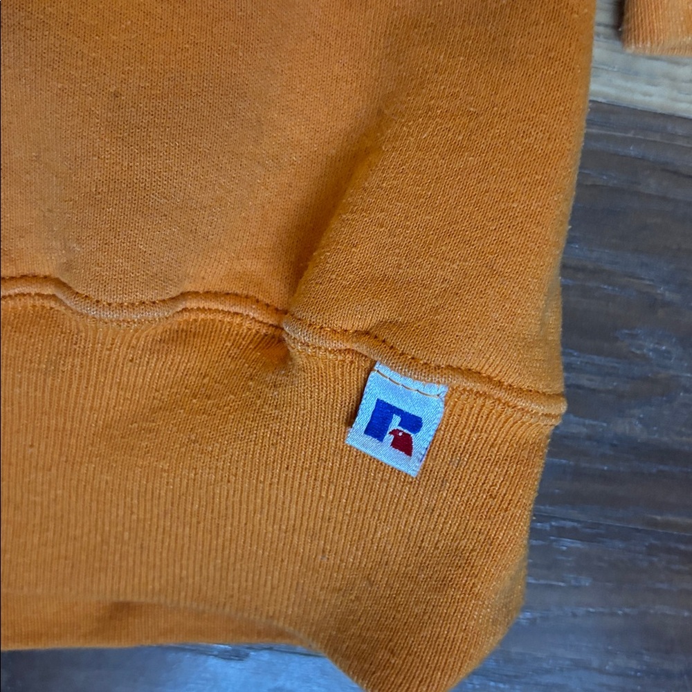 Vintage UT Vols Russell Athletic Orange Sweatshirt - Picture 4 of 8